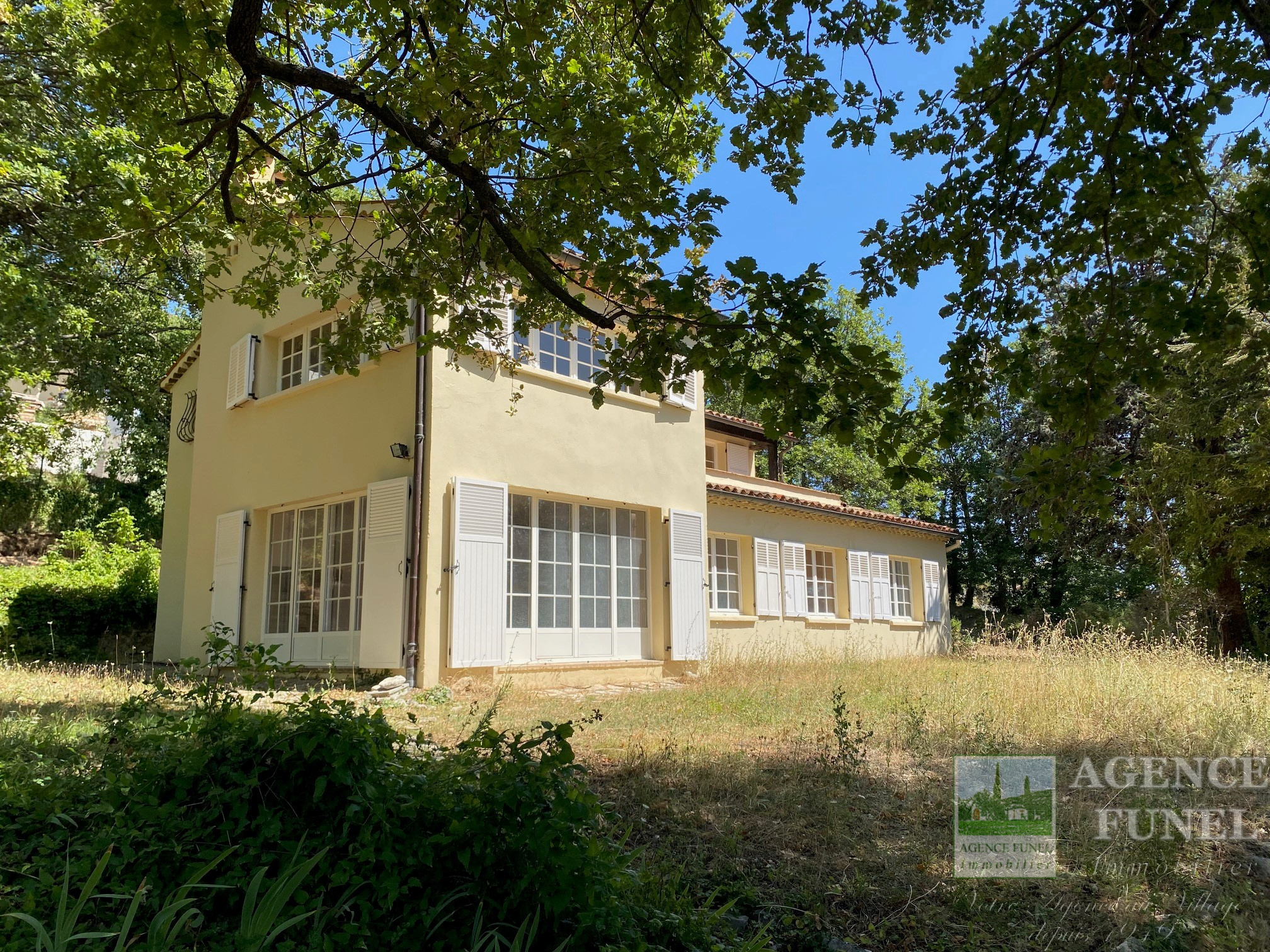 Vente Maison 180m² 7 Pièces à Saint-Vallier-de-Thiey (06460) - Agence Funel
